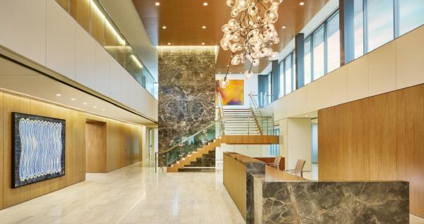 Hogan Lovells