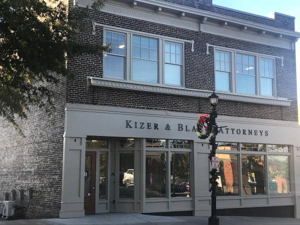 Kizer & Black, Attorneys