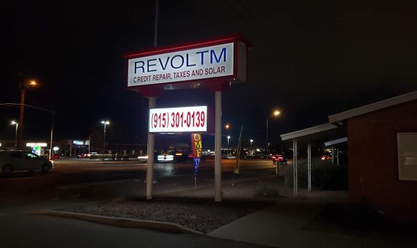 Revolucion Services