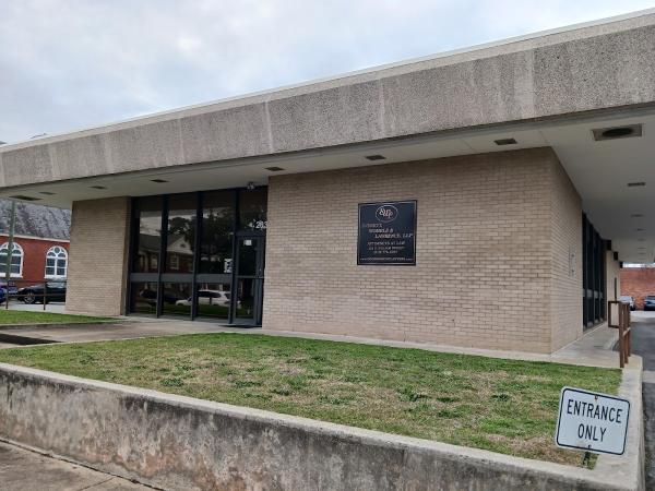 Everett, Womble & Lawrence