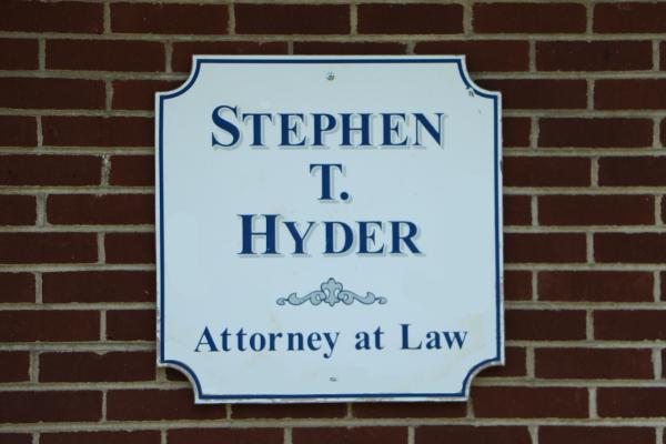 Stephen T Hyder