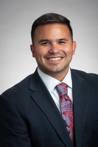 Lucas Flores, Lake Oswego Wealth Strategies