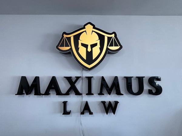 Maximus Law