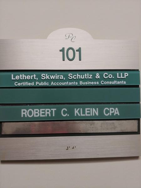 Lethert, Skwira, Schultz & Co