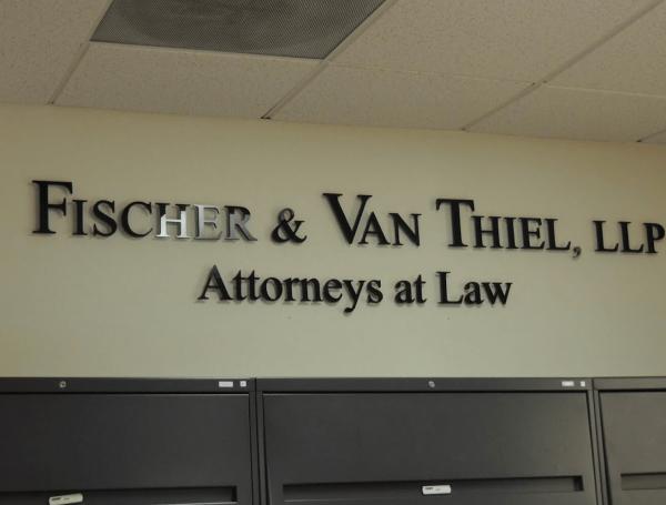 Fischer & van Thiel