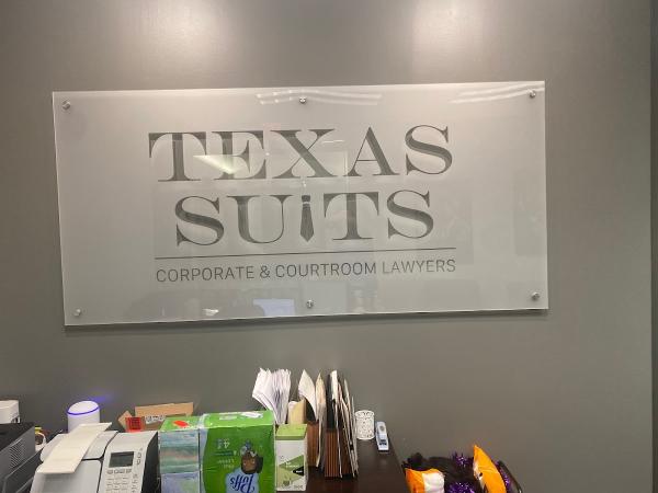 Texas Suits - Texas Attorneys