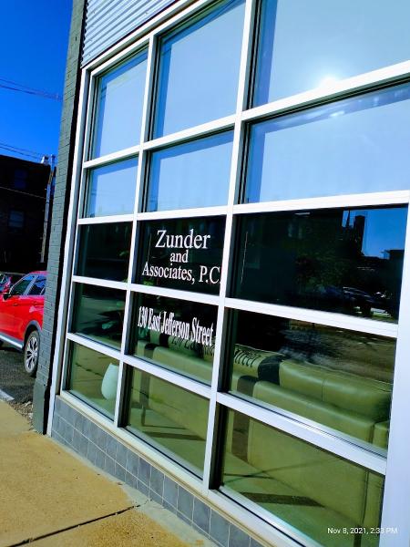 Zunder and Associates