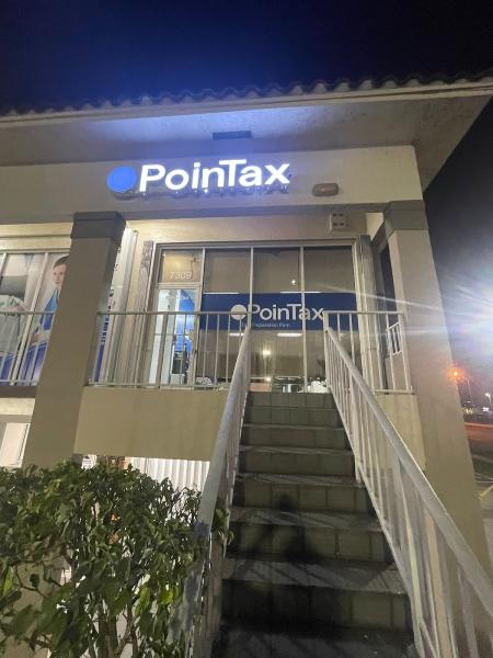 Pointax Doral