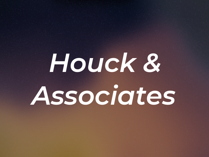 Houck & Associates